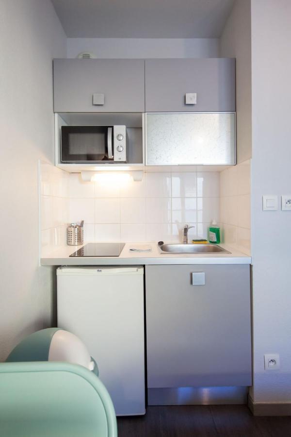 Le Petit Hector -Studio Cosy Avec Parking -Debourg Apartment Лион Екстериор снимка