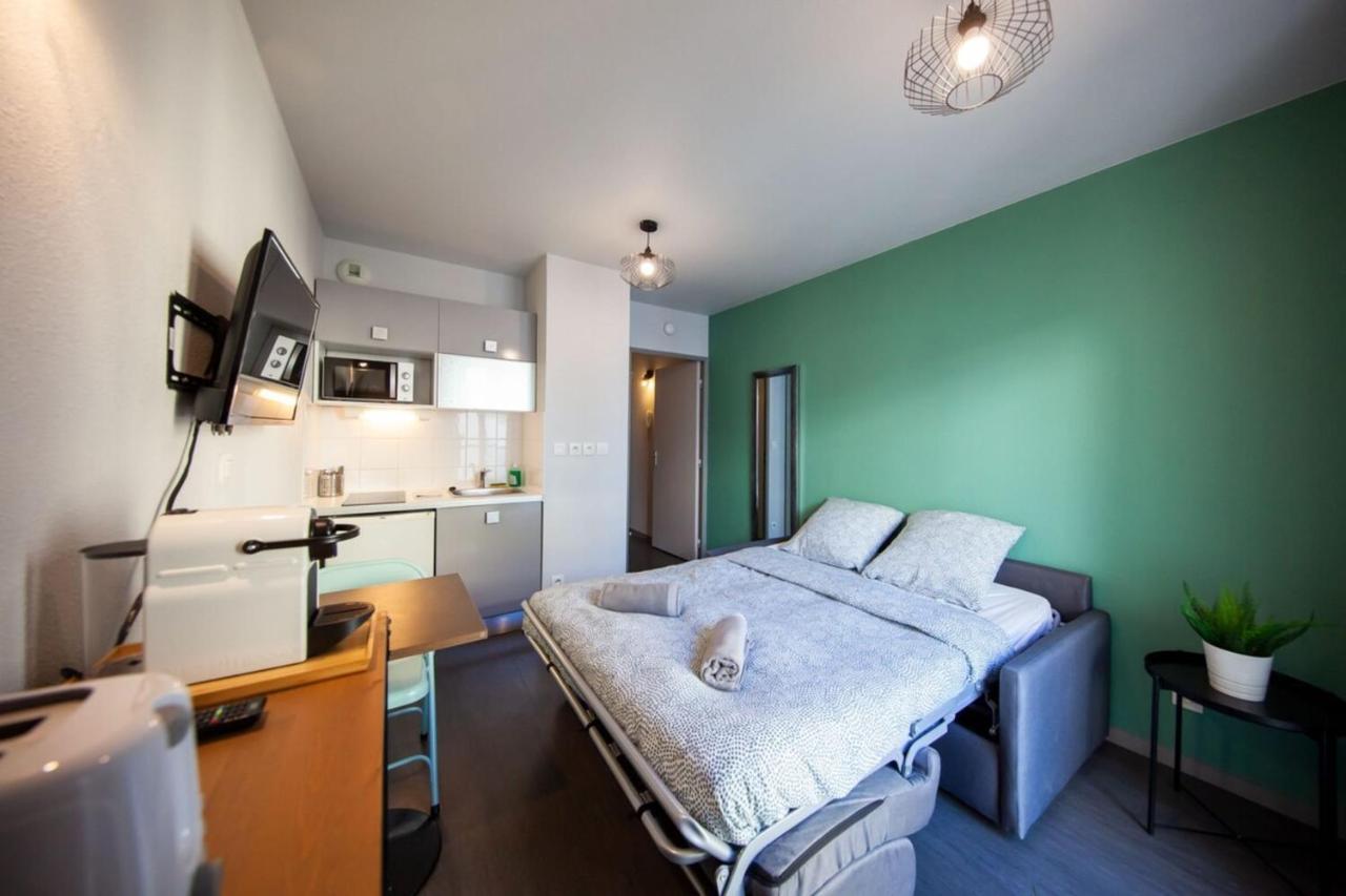 Le Petit Hector -Studio Cosy Avec Parking -Debourg Apartment Лион Екстериор снимка